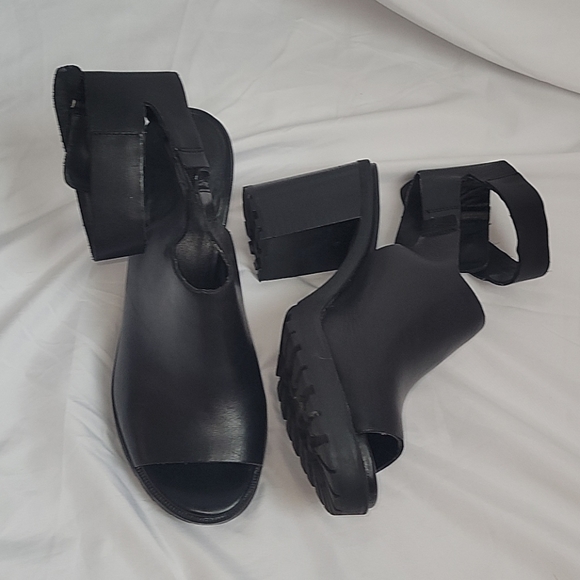 Zara heel sandals
